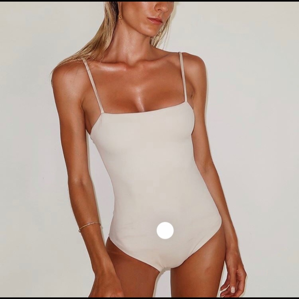 [never worn] Isabella Ashleigh one piece swimsuit